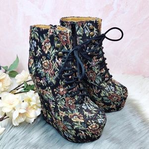 Jeffrey Campbell | Damsel Tapestry Platform Wedges